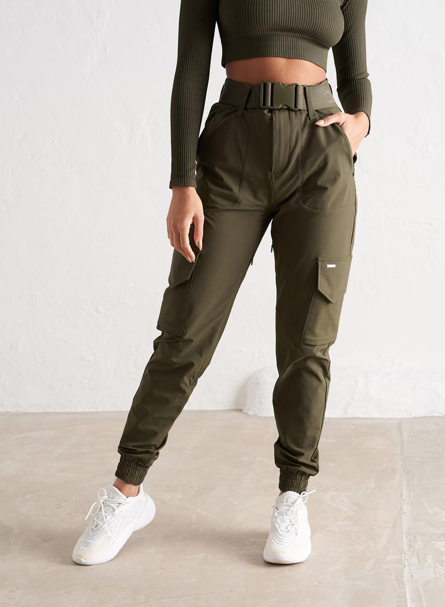 Aim’n Khaki Cargo Pants